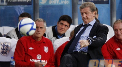 רוי הודג´סון מלהטט (רויטרס)