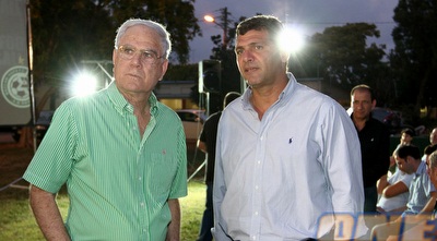 שחר ומנהל מחלקת הנוער שמוליק חנין (שי לוי)