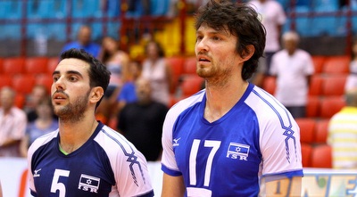 אלכס שפרנוביץ´ ועמרי שוורץ (שי לוי)