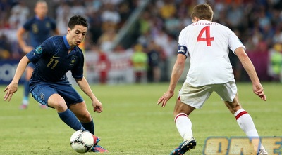 נאסרי מול ג´רארד. נשאר בחוץ (יוסי ציפקיס)