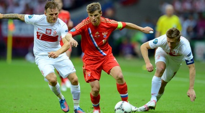 פולנסקי וקובה מנסים לעצור את ארשבין (GettyImages)