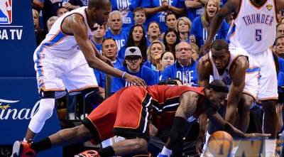 איבקה נלחם עם ג´יימס (GettyImages)