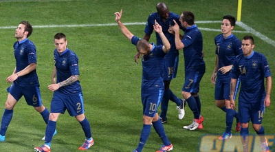 הצרפתים חוגגים אחרי השער השני (יוסי ציפקיס)