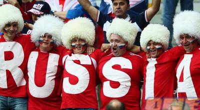 אוהדים רוסים (GettyImages) אוהדים רוסים (GettyImages)