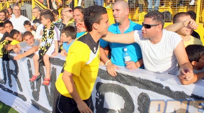 עלי חטיב והאוהדים (משה חרמון)