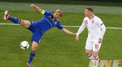 רוני מול טימושצ´וק (יוסי ציפקיס)