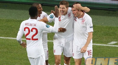 אנגליה חוגגת (יוסי ציפקיס)