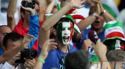 אוהדים (יוסי ציפקיס)