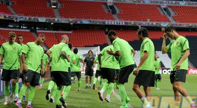 שחקני פורטוגל באימון המסכם (יוסי ציפקיס)