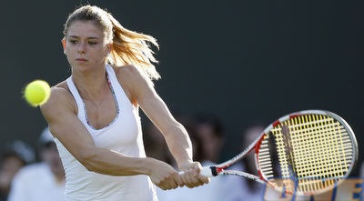 קמילה גיורגי, הסינדרלה בלבן (רויטרס)