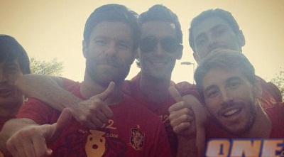 קסיאס, ראמוס, ארבלואה ואלונסו (ONE) קסיאס, ראמוס, ארבלואה ואלונסו (ONE)