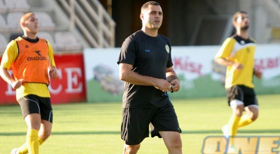 טל בנין (חגי ניזרי) טל בנין (חגי ניזרי)