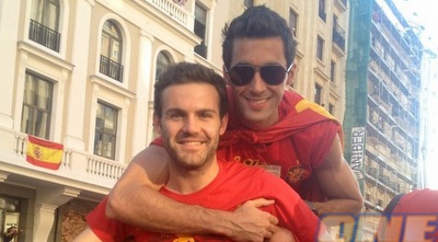 מאטה וארבלואה על האוטובוס (ONE) מאטה וארבלואה על האוטובוס (ONE)