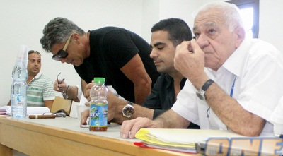 אבן עזרא, אזגי ומגיה בדיון (חגי ניזרי)