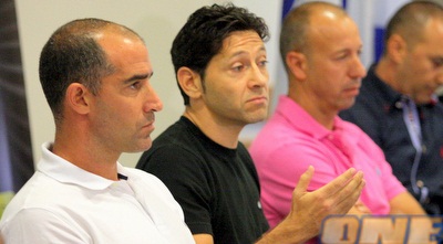 קורנפיין ושמוליק לוי (משה חרמון)