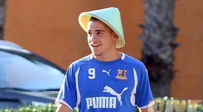 אמיר עגייב וגל כהן (יניב גונן)