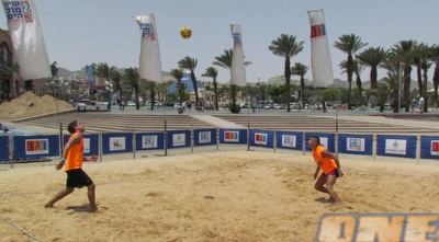 פוצ´יוולי (ONE)