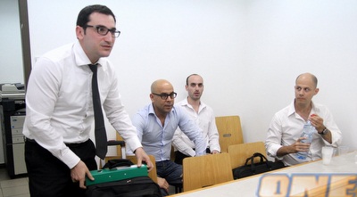 דיון דודו דהאן (יניב גונן) דיון דודו דהאן (יניב גונן)