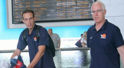 אריק שיבק ועודד קטש (יניב גונן)