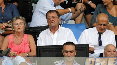 אבי לוזון ואיזי שירצקי (יוסי ציפקיס)