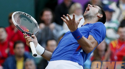 נובאק ג´וקוביץ´ מתוסכל (רויטרס) נובאק ג´וקוביץ´ מתוסכל (רויטרס)