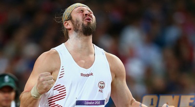 מאייבסקי הפולני מאושר לאחר הזכיה בזהב (GettyImages)