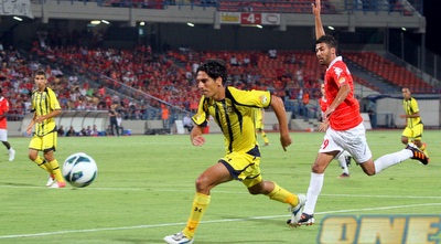 יואב זיו (יניב גונן) יואב זיו (יניב גונן)