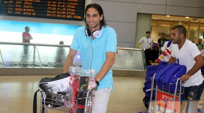 ברק בדש (חגי ניזרי)