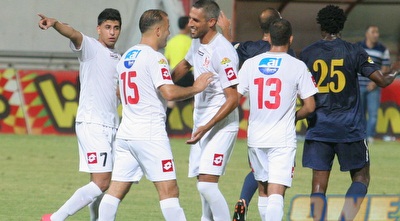 עידן ויצמן וחאלד חלאילה חוגגים את השער השני (עמית מצפה)