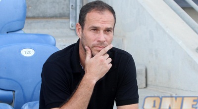 אסי דומב (חגי ניזרי) אסי דומב (חגי ניזרי)