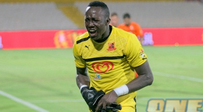 איינוגבה זועם בסיום המשחק (משה חרמון)