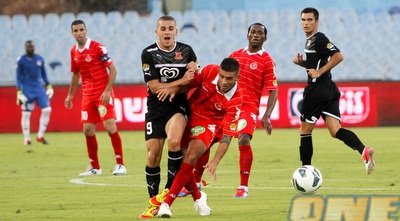 חנן ממן מול עגייב (יוסי ציפקיס)