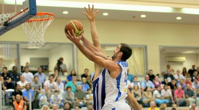 יוגב אוחיון עולה גבוה (משה חרמון)