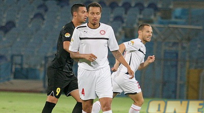 סבסטיאן סבארד. הופעת בכורה בהפועל ר&qout;ג (משה חרמון) סבסטיאן סבארד. הופעת בכורה בהפועל ר&qout;ג (משה חרמון)