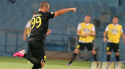 ערן לוי חוגג שער. (משה חרמון) ערן לוי חוגג שער. (משה חרמון)