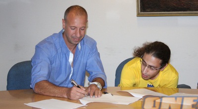 שמוליק לוי. השתתף בפגישה (גיא בן זיו)