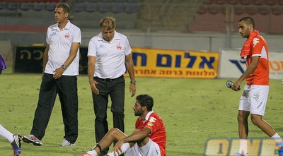 אלישע מנחם את דוידזאדה (משה חרמון)