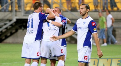 שחקני ק&qout;ש מברכים את חסארמה (יניב גונן)