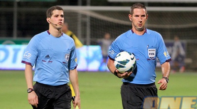 שמואלביץ´ (מימין). יחליט אם יתקיים משחק (יניב גונן)