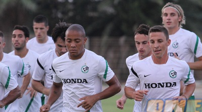 גוסטבו בוקולי, דינו אנדלובו (עמית מצפה)