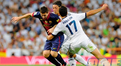 ליאו מסי מול אלברו ארבלואה (GettyImages)