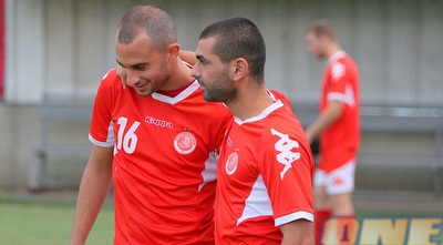 סלים טועמה ועומר דמארי בהכנות האחרונות (משה חרמון) סלים טועמה ועומר דמארי בהכנות האחרונות (משה חרמון)