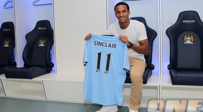 סינקלייר מציג את המספר 11 (ONE)