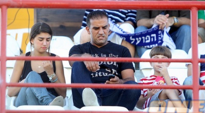 אלון מזרחי (חגי ניזרי) אלון מזרחי (חגי ניזרי)