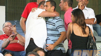 גילי ורמוט ביציע (משה חרמון)