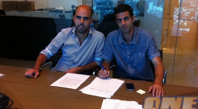 תומר בן יוסף חותם בהפועל ת&qout;א (דין סעדון) תומר בן יוסף חותם בהפועל ת&qout;א (דין סעדון)