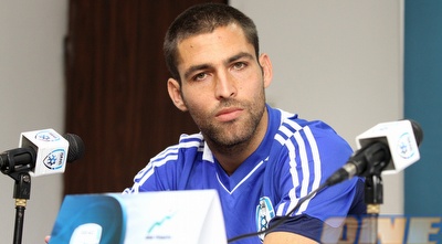 איתי שכטר. &qout;לא אשבר&qout; (שי לוי)