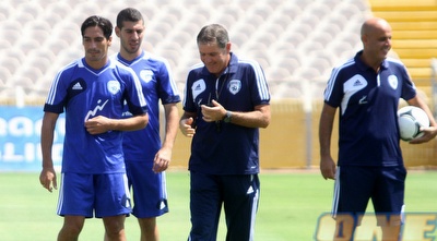 יוסי אבוקסיס, אלי גוטמן, איתן טיבי ויואב זיו (חגי ניזרי) יוסי אבוקסיס, אלי גוטמן, איתן טיבי ויואב זיו (חגי ניזרי)