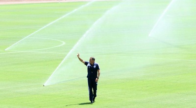 אלי גוטמן (חגי ניזרי) אלי גוטמן (חגי ניזרי)