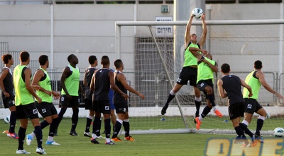 שחקני רמה&qout;ש מתאמנים (חגי ניזרי)